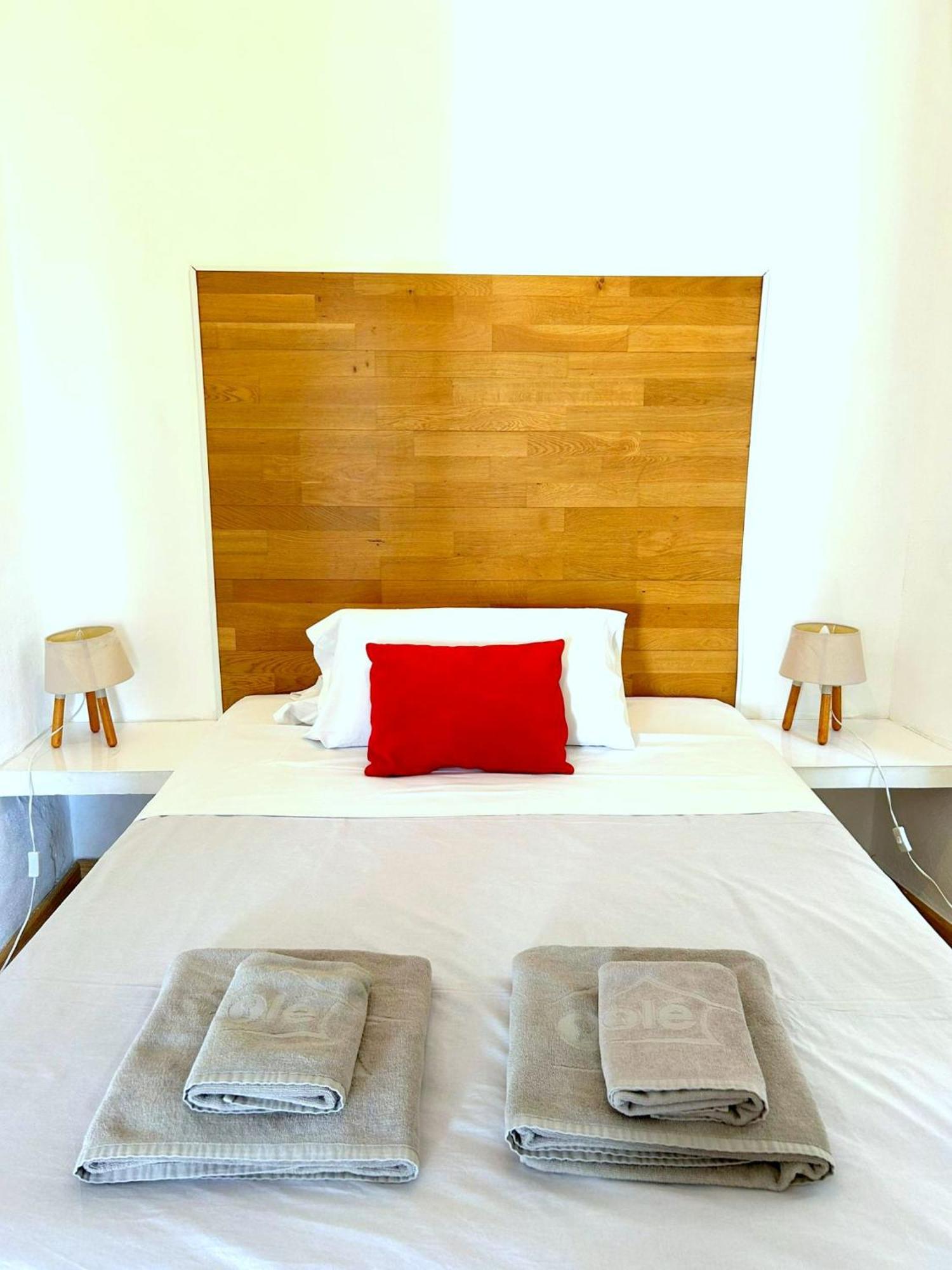 Plaza De Santa Cruz Apartment เซบีญา ภายนอก รูปภาพ