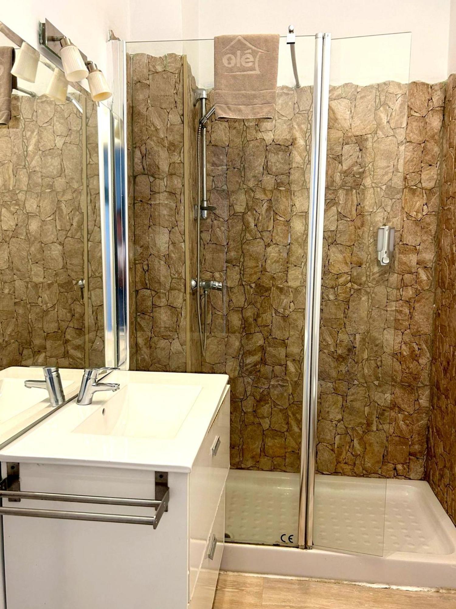 Plaza De Santa Cruz Apartment เซบีญา ภายนอก รูปภาพ