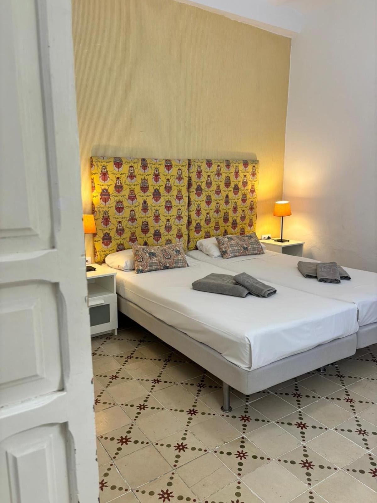 Plaza De Santa Cruz Apartment เซบีญา ภายนอก รูปภาพ