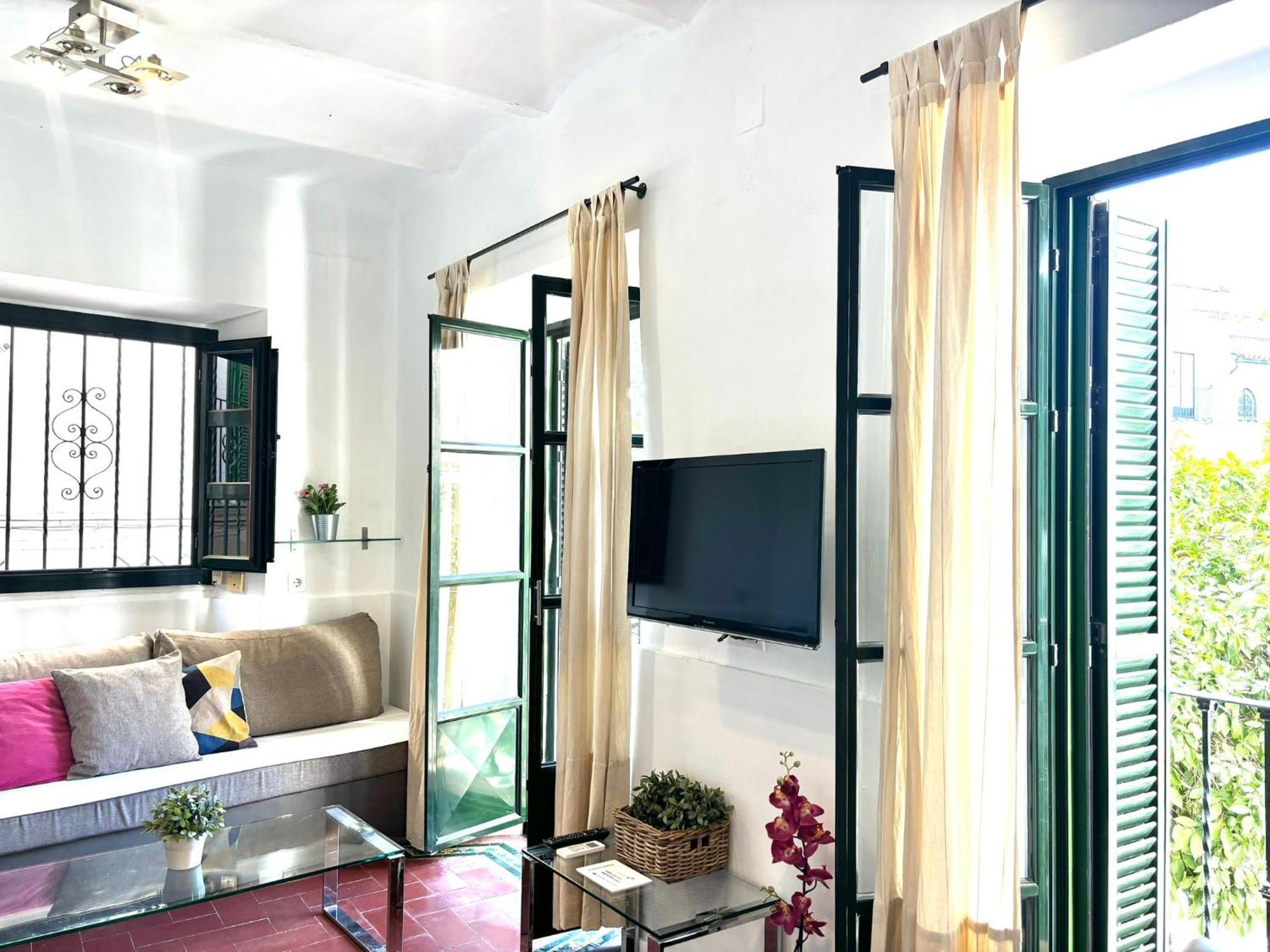 Plaza De Santa Cruz Apartment เซบีญา ภายนอก รูปภาพ