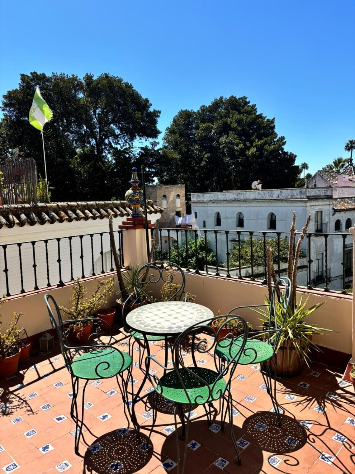 Plaza De Santa Cruz Apartment เซบีญา ภายนอก รูปภาพ
